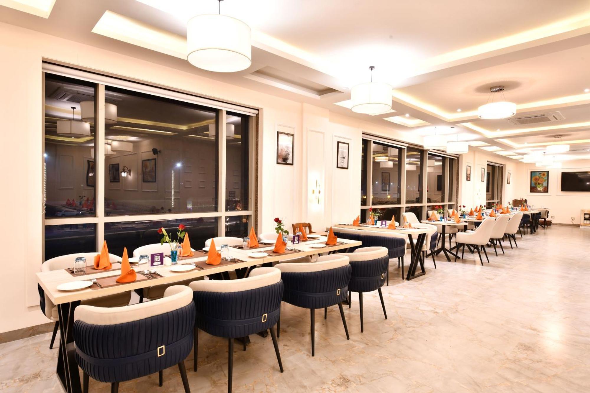 Click Collection Grand Gateway 바라나시 외부 사진